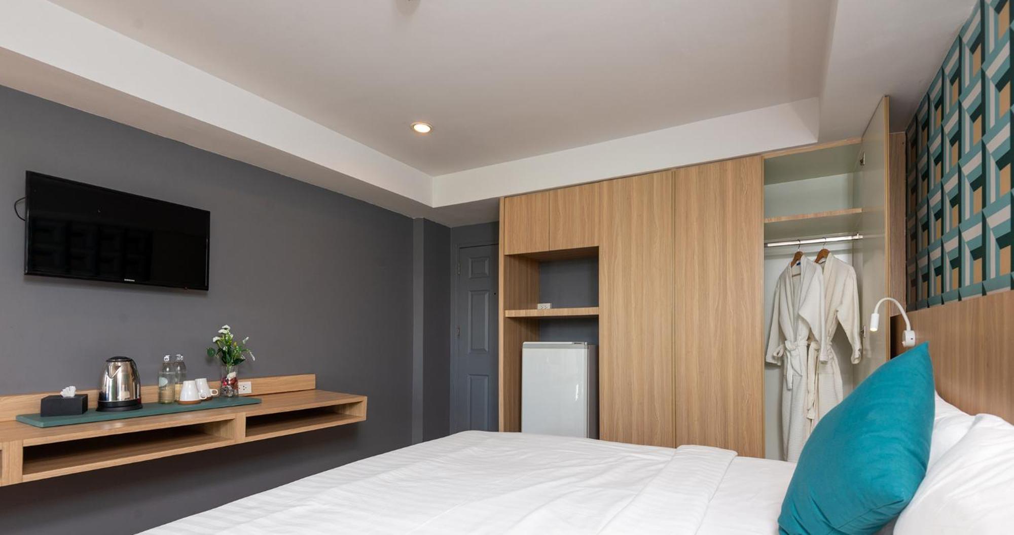 Theorie Hotel Sukhumvit By Slh - Sha Extra Plus Samut Prakan Habitación foto