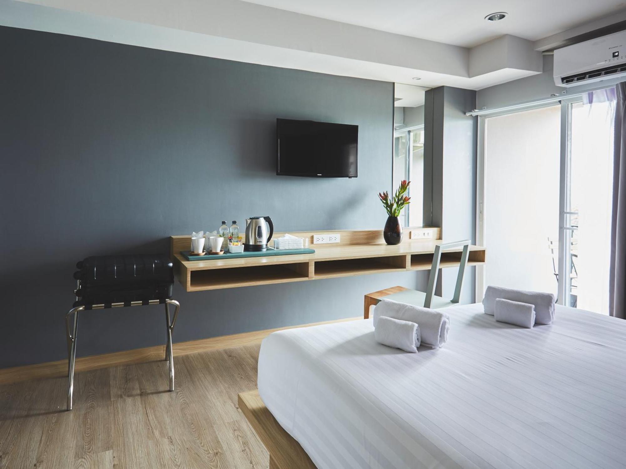 Theorie Hotel Sukhumvit By Slh - Sha Extra Plus Samut Prakan Habitación foto